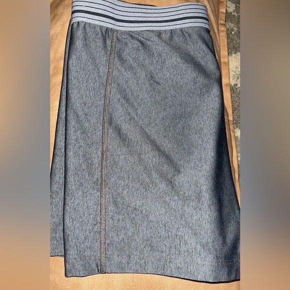 Under-Armour Shorts (Women’s) - Picture 4 of 5
